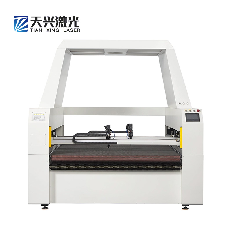 1814 Industrial Non-woven Fabr - Industrial Laser Fabric Cutting Machine 评论和价格